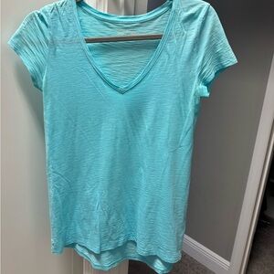 Lilly Pulitzer Etta V neck top, size XS